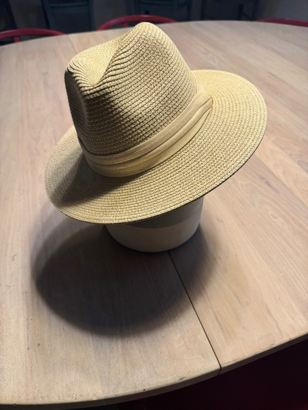 Panama straw hat biege with wide brim and headband